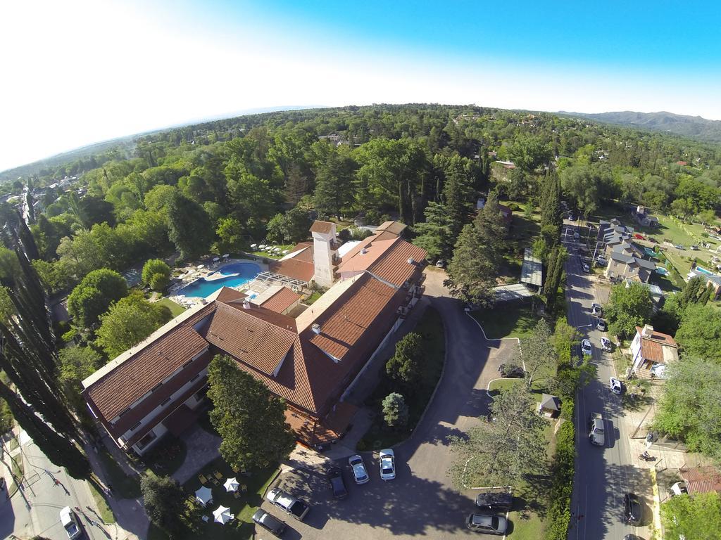 Hotel Edelweiss Villa General Belgrano Kültér fotó