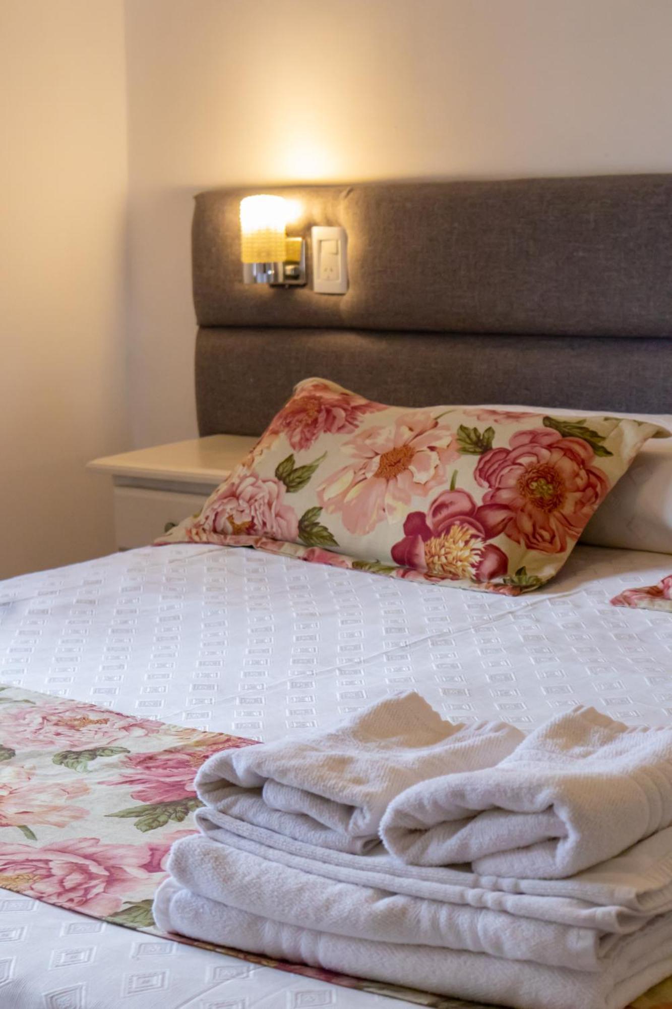 Hotel Edelweiss Villa General Belgrano Kültér fotó