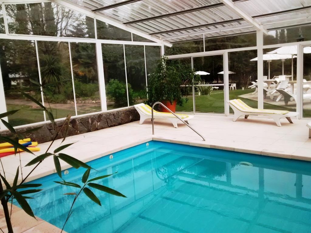 Hotel Edelweiss Villa General Belgrano Kültér fotó